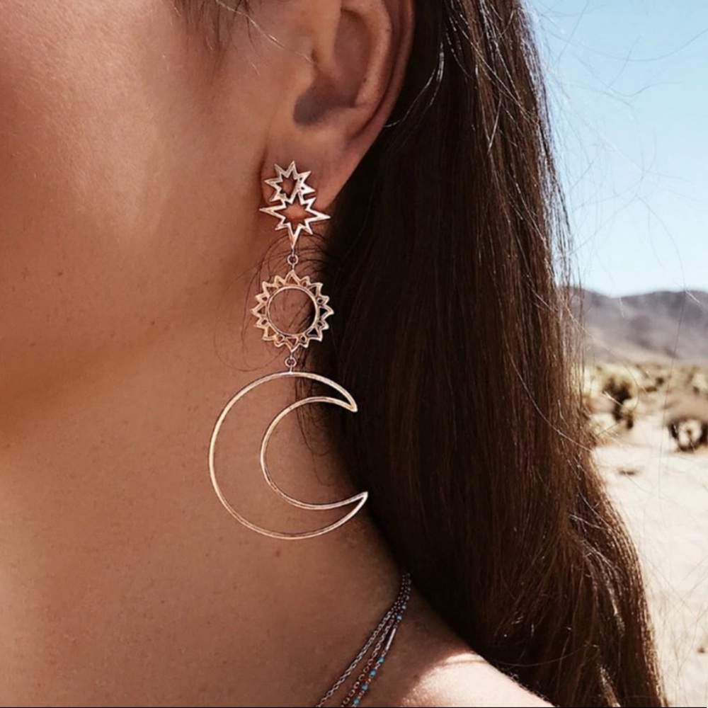❤️ NewBohemia Star Sun Moon Hollow Earrings